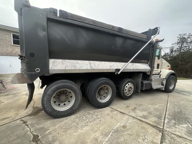 Image of Kenworth T800 equipment image 4