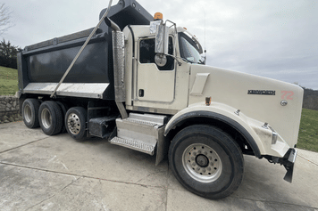 Main image Kenworth T800