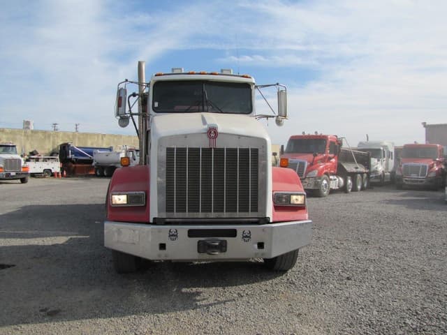 Image of Kenworth T800 equipment image 1