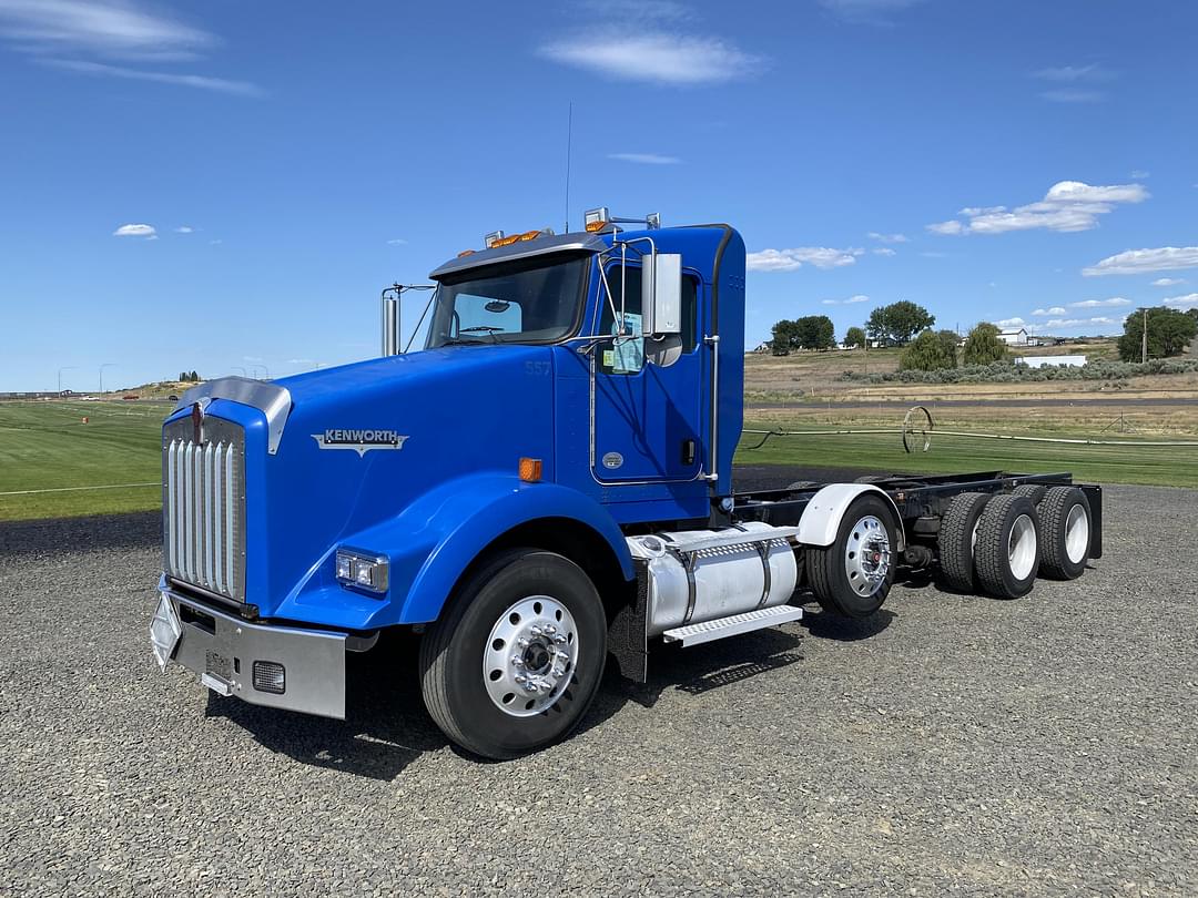 Image of Kenworth T800 Primary image