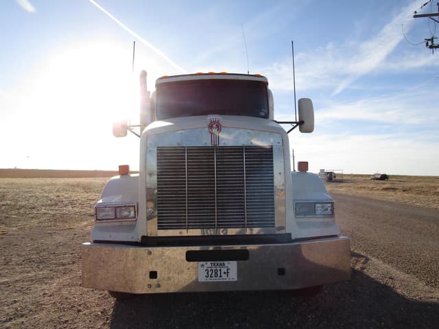 Image of Kenworth T800 equipment image 1