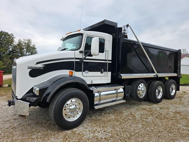 Image of Kenworth T800 equipment image 3