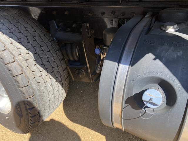 Image of Kenworth T800 equipment image 4