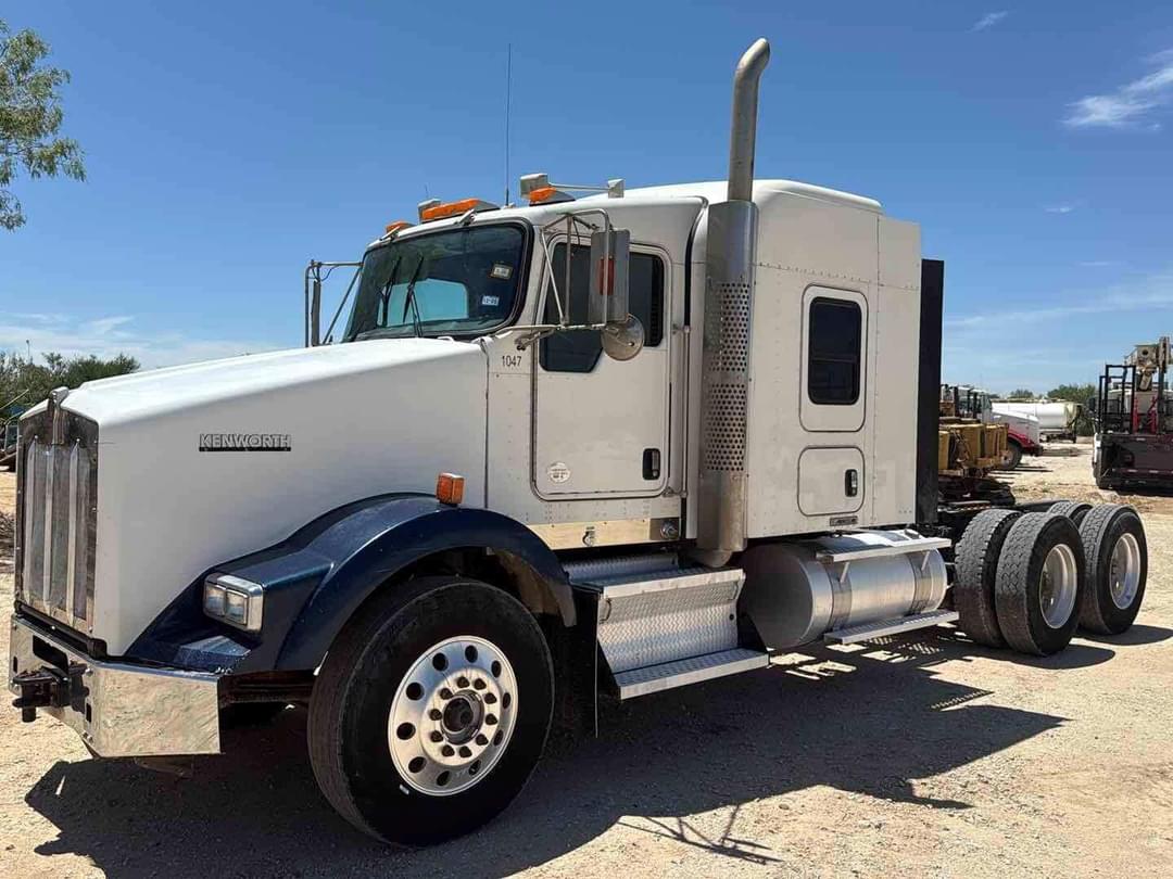 Image of Kenworth T800 Primary image