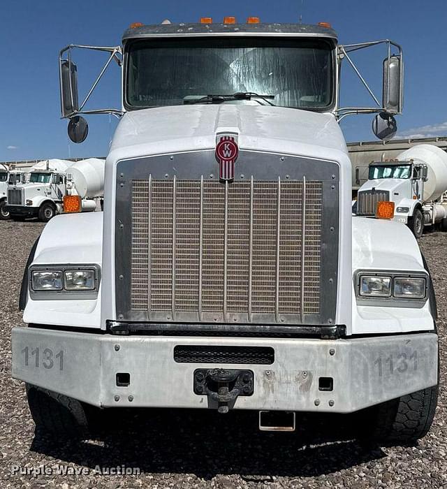 Image of Kenworth T800 equipment image 1