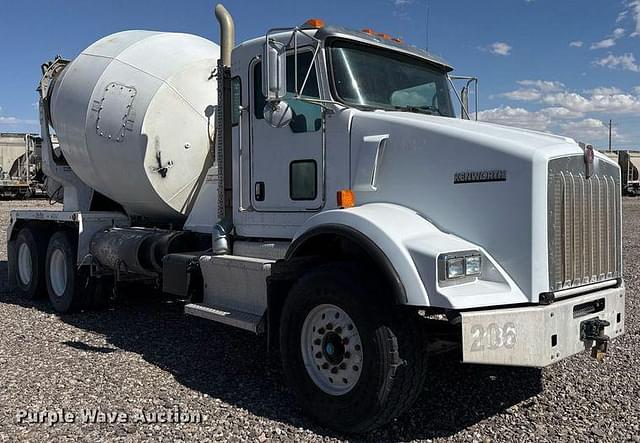 Image of Kenworth T800 equipment image 2