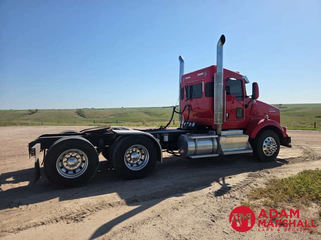 Image of Kenworth T800 equipment image 3