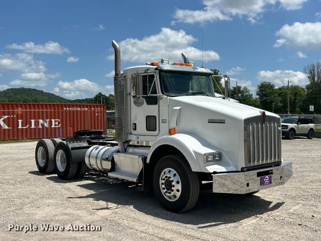 Image of Kenworth T800 equipment image 2