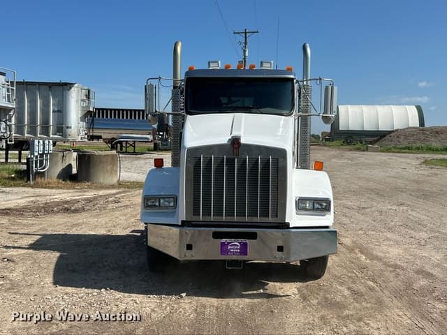 Image of Kenworth T800 equipment image 1