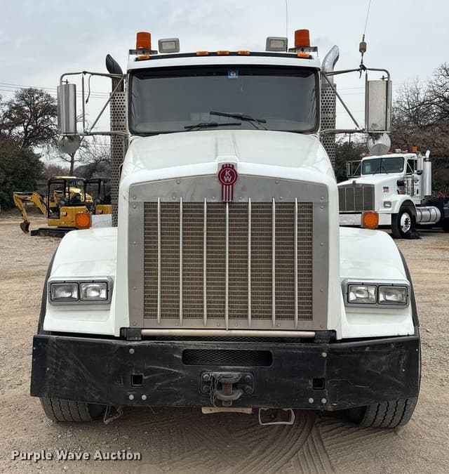 Image of Kenworth T800 equipment image 1