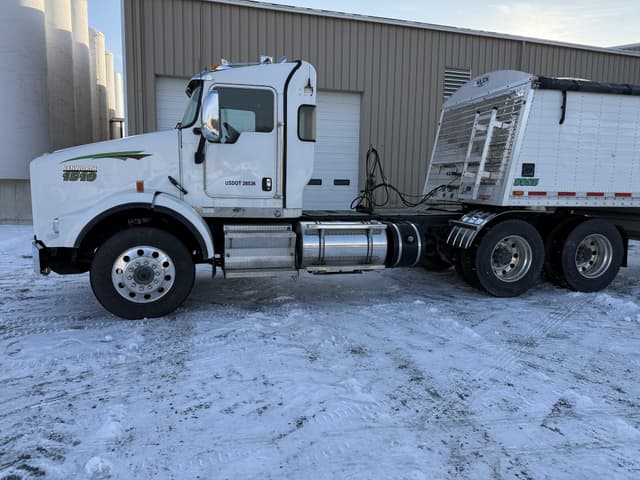 Image of Kenworth T800 equipment image 2