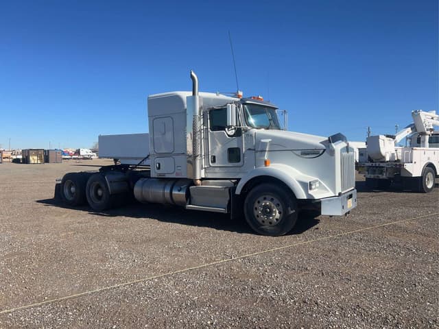 Image of Kenworth T800 equipment image 1
