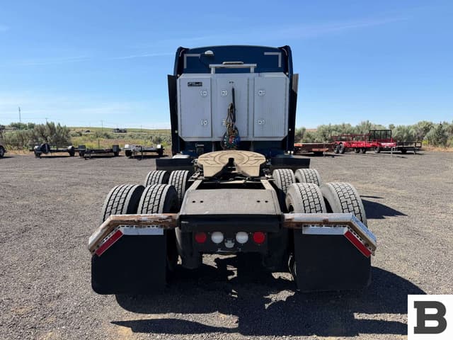 Image of Kenworth T800 equipment image 4