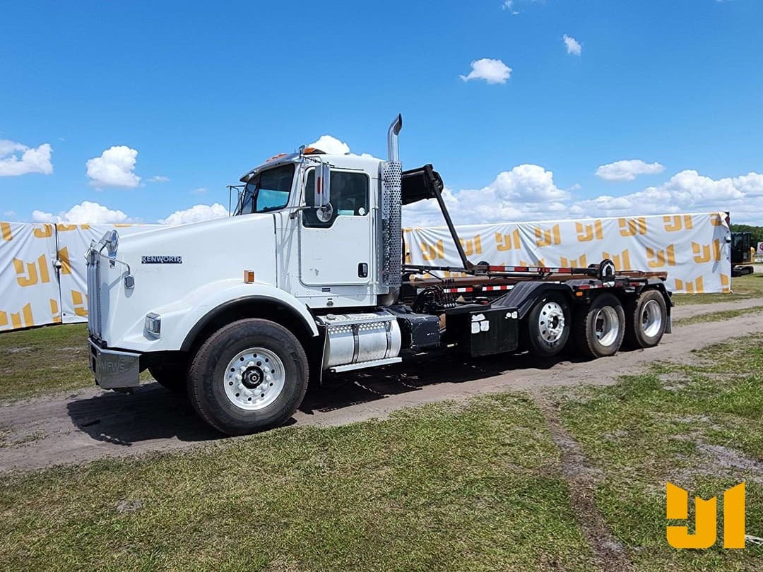 Image of Kenworth T800 Primary image
