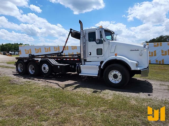 Image of Kenworth T800 equipment image 2