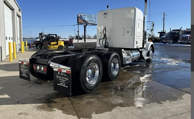 Image of Kenworth T800 equipment image 4