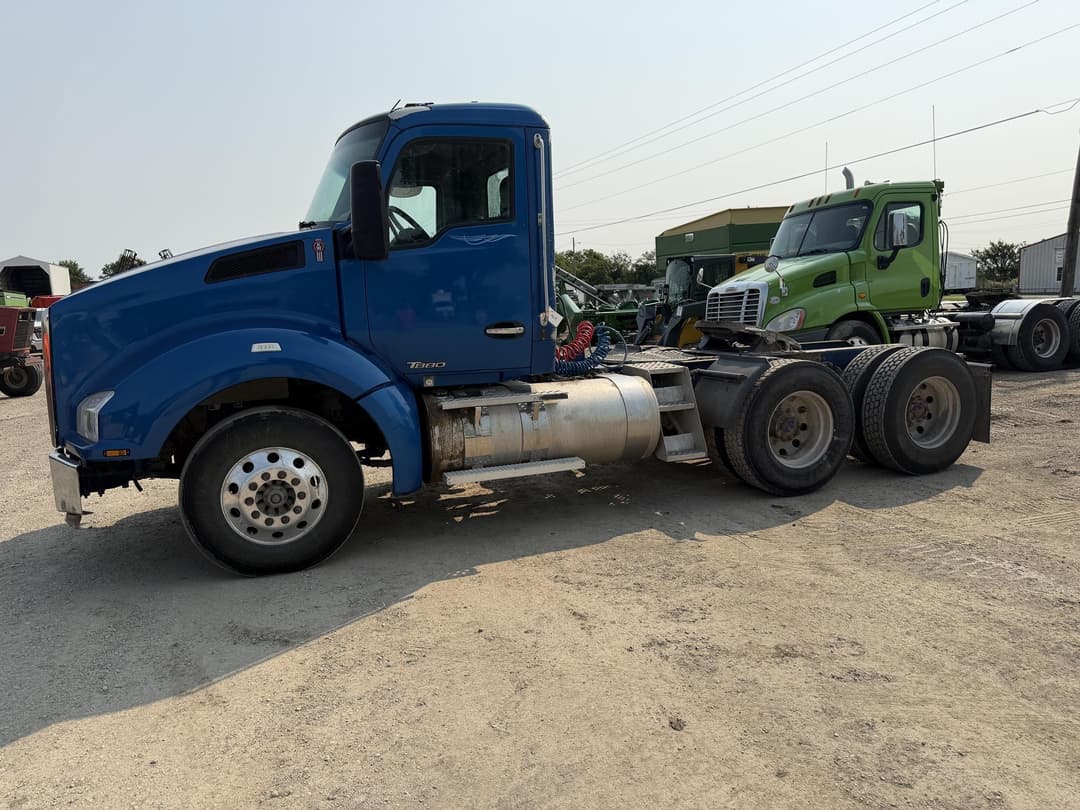 Image of Kenworth T880 Primary image