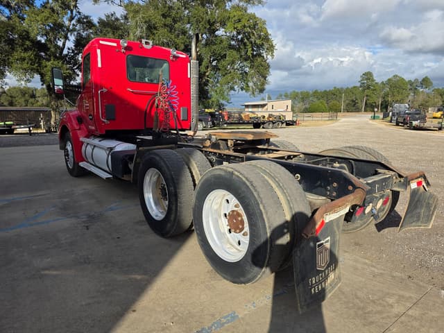 Image of Kenworth T880 equipment image 4