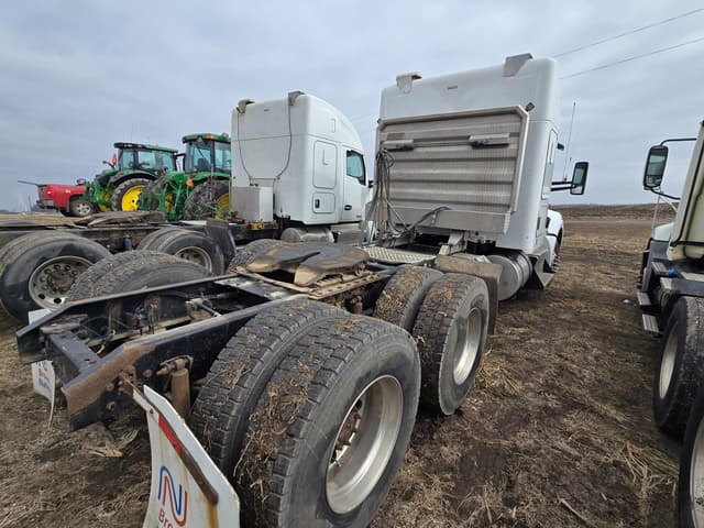 Image of Kenworth T880 equipment image 4