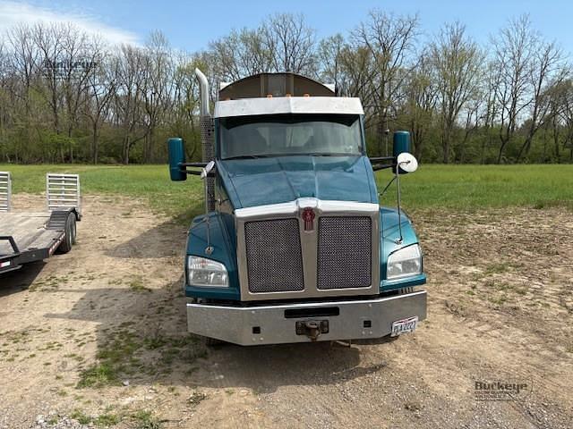 Image of Kenworth T880 equipment image 3