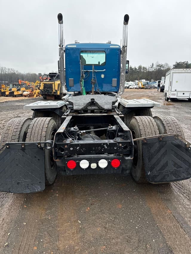 Image of Kenworth T880 equipment image 3