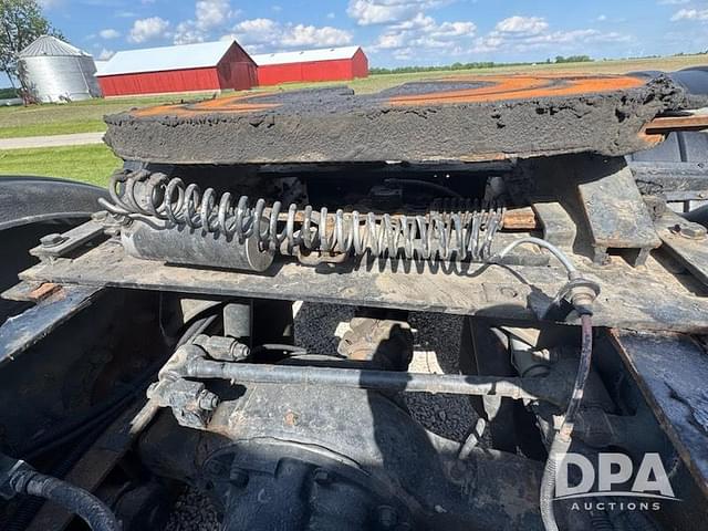 Image of Kenworth T880 equipment image 4