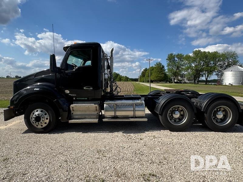 Image of Kenworth T880 Primary image
