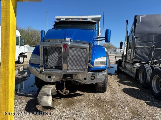 Image of Kenworth T880 equipment image 1