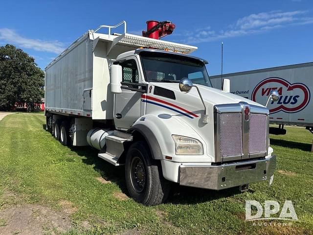 Image of Kenworth T880 equipment image 4