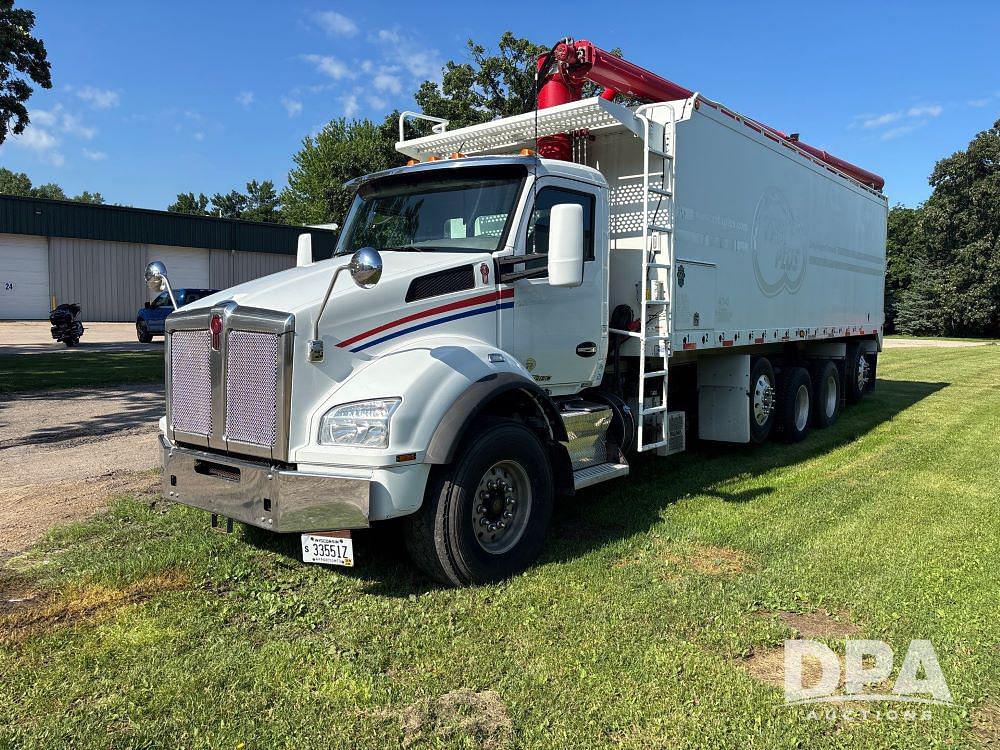 Image of Kenworth T880 Primary image