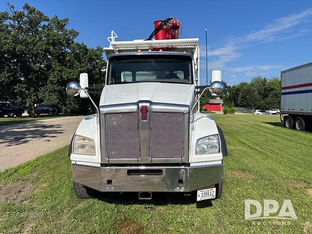 Image of Kenworth T880 equipment image 2
