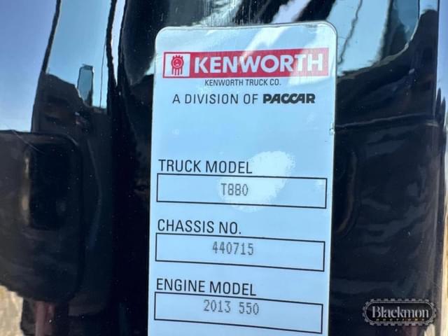 Image of Kenworth T880 equipment image 2