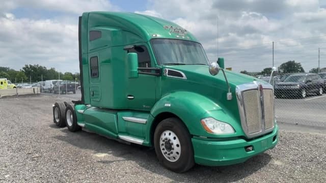 Image of Kenworth T880 equipment image 4
