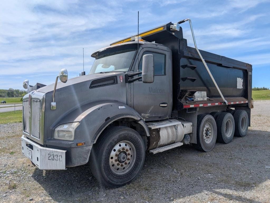 2015 Kenworth T880 Equipment Image0