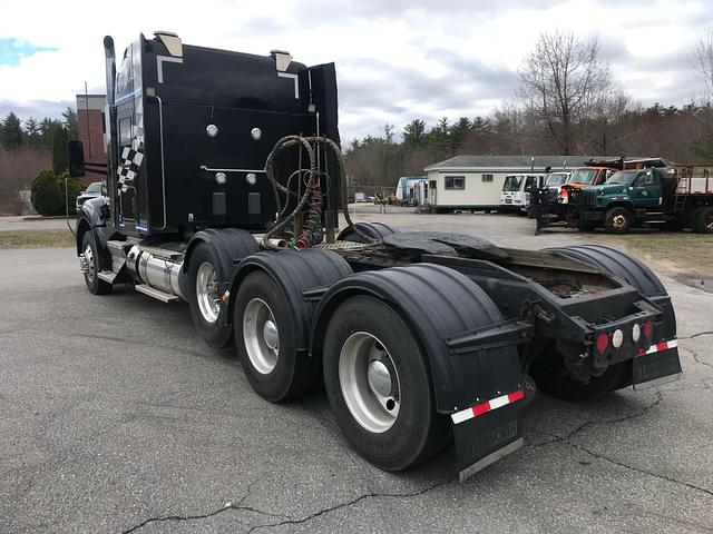 Image of Kenworth T880 equipment image 2