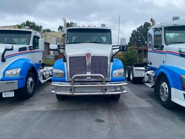 Image of Kenworth T880 equipment image 3