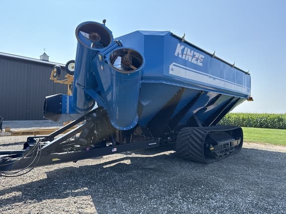 Image of Kinze 1300 Primary image