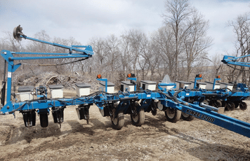 Main image Kinze 3200