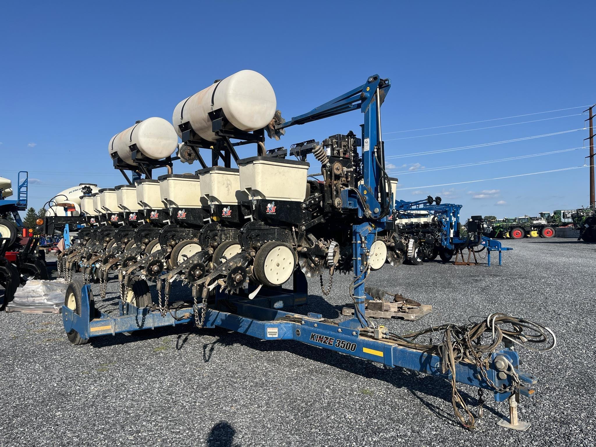 2015 Kinze 3500 Equipment Image0