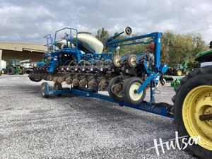 2015 Kinze 3600 Image