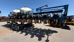 2015 Kinze 3600 Image