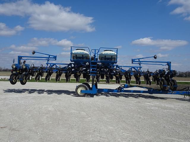 Image of Kinze 3600ASD equipment image 3