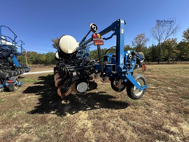 Image of Kinze 3600ASD equipment image 1