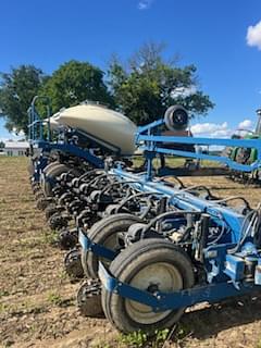 2015 Kinze 3660 Image