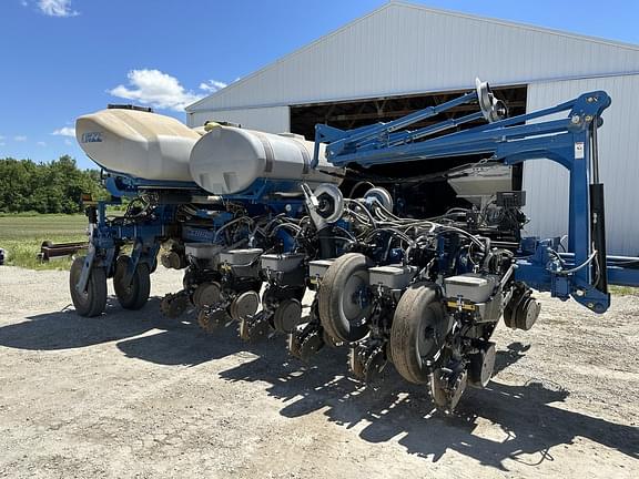 Image of Kinze 4900 Primary image