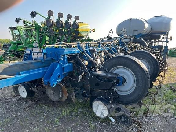 Image of Kinze 4900 Primary image