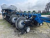 Thumbnail image Kinze 4900 3