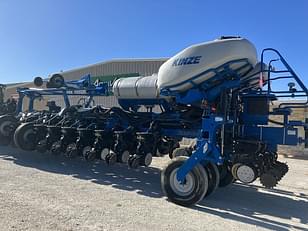 Main image Kinze 4900 4