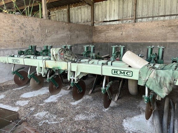 2015 KMC 6700 Equipment Image0