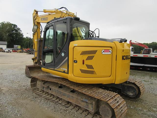 Image of Kobelco SK140SR equipment image 4